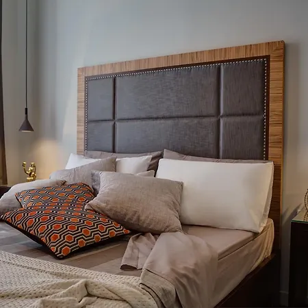 Intown Luxury Apartment Gasthof Rom